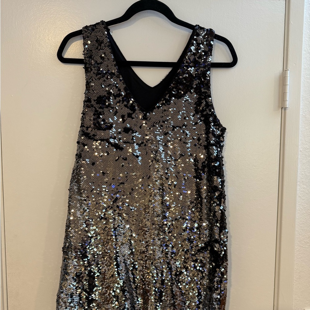 Forever 21 Reversible Sequin Cocktail Dress – Size S (NWT)